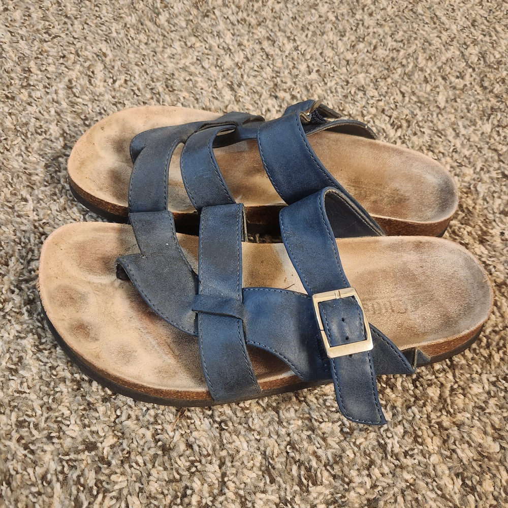 Cliffs by WHITE MOUNTAIN Blue Sandals